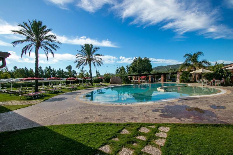 Alma Resort Кастиадас Екстериор снимка